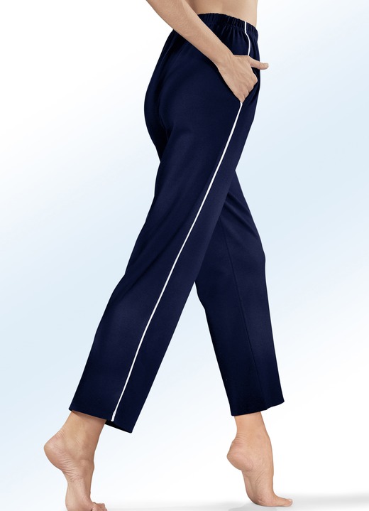 Vrijetijds pantalons - Broeken voor sport en vrije tijd, in Größe 018 bis 058, in Farbe MARINE Ansicht 1