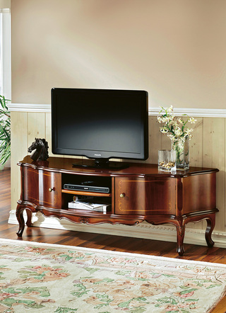 TV-longboard met decoratieve snijversieringen