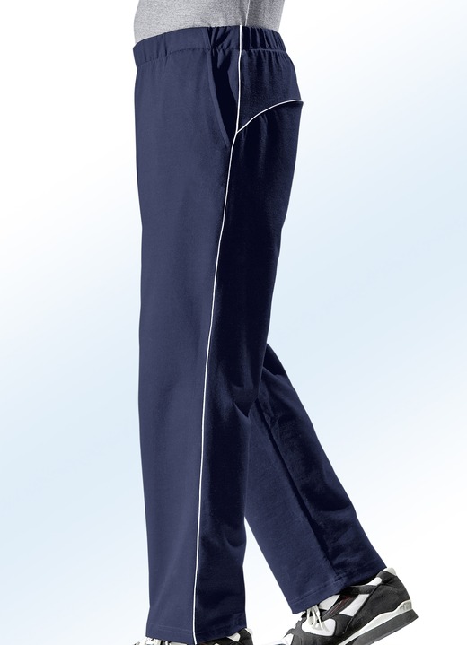 Vrijetijdbroeken - Casual broek, in Größe 023 bis 062, in Farbe MARINE Ansicht 1