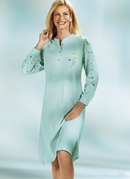 Nachthemden lange mouw - Nachthemd met lange mouwen, manchetten en een knoopsluiting, in Größe 036 bis 058, in Farbe MINT Ansicht 1