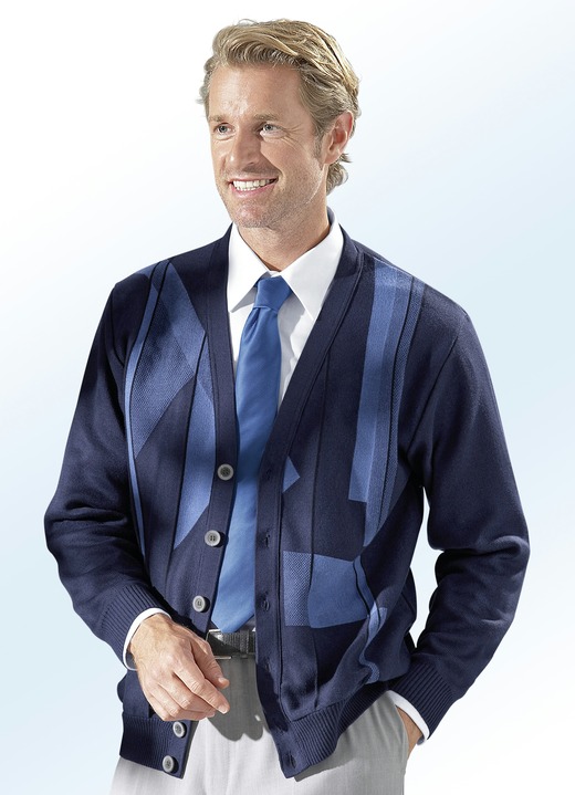 Gebreide jassen - Cardigan met jacquardmotief op de voorkant Gebreide jassen - Cardigan met jacquardmotief op de voorkant, in Größe 046 bis 062, in Farbe MARINE-AZUURBLAUW