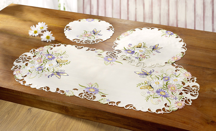 Woontextiel - Tafel- en kamerdecoratie met bloemen en vlinders, in Größe 101 (Loper, 30/45 cm) bis 404 (Kussensloop, 40/40 cm), in Farbe  Ansicht 1