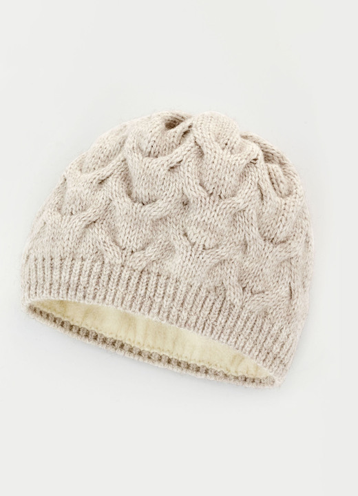 Mutsen & hoeden - Warme damesmuts met trendy kabelpatroon, in Farbe SAND Ansicht 1