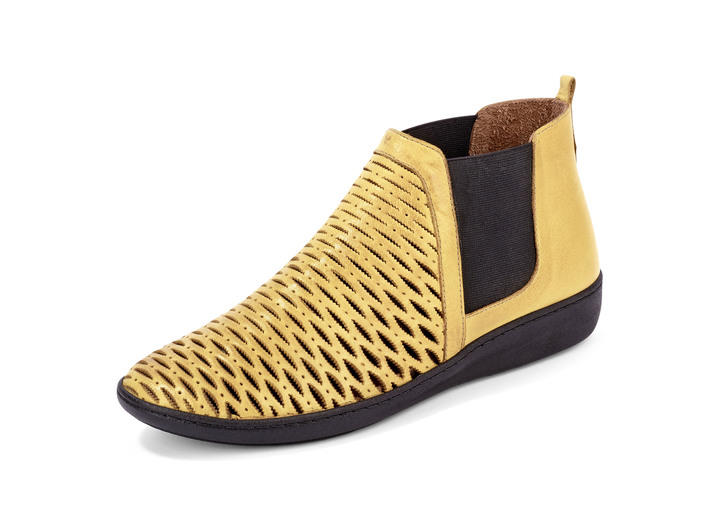 - Gemini slip-on enkellaarsjes met luchtige decoratieve perforaties, in Größe 036 bis 042, in Farbe MAÏSGEEL