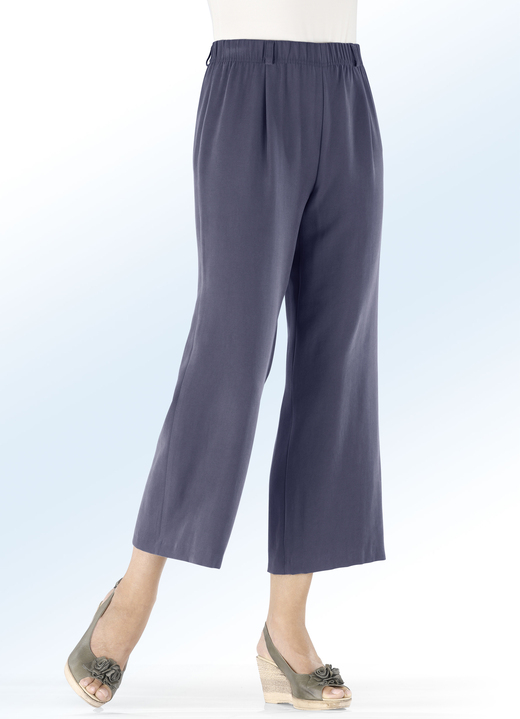 Broeken - Broek in trendy verkorte lengte, in Größe 018 bis 052, in Farbe MARINE Ansicht 1