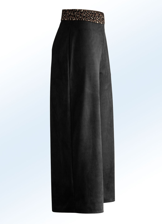 - Zachte, soepel vallende culotte in suède-look, in Größe 017 bis 052, in Farbe ZWART Ansicht 1