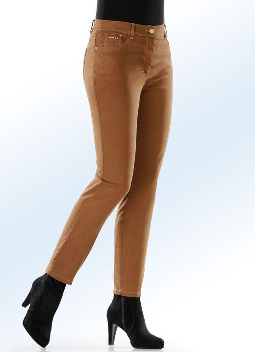 - 5-pocketbroek die zacht aanvoelt, in Größe 018 bis 054, in Farbe COGNAC Ansicht 1