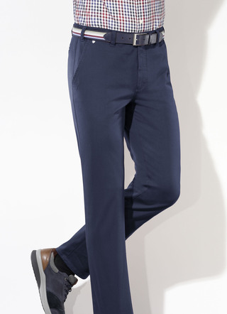Broek "Brühl" met riem in 3 kleuren