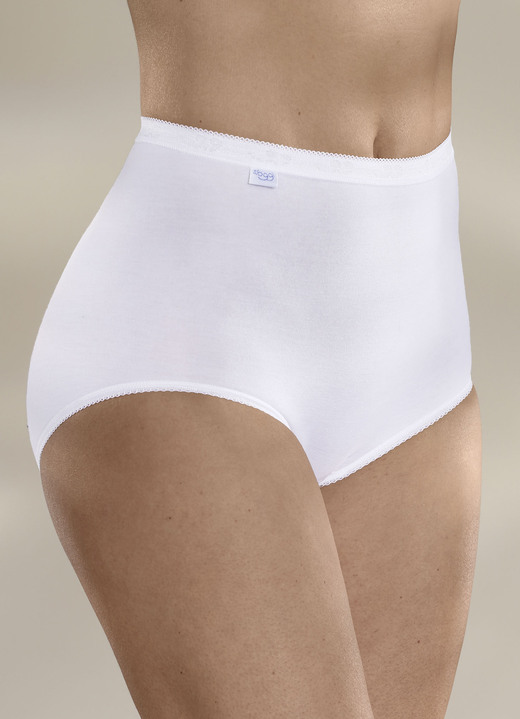Slips - Sloggi set van drie maxislips met elastische manchetten, in Größe 038 bis 058, in Farbe WIT Ansicht 1