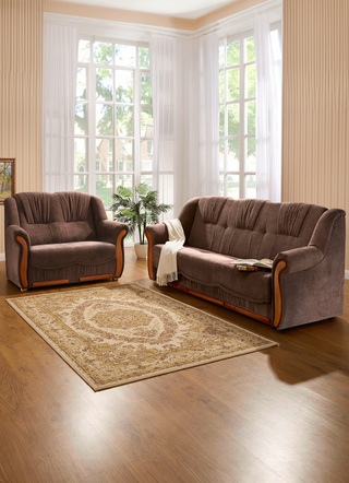 Gestoffeerd meubel met een comfortabele, hoogpolige stoffen bekleding