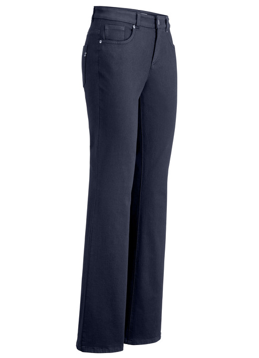 Jeans - Magische jeans met modieuze, wijdere pijpen Jeans - Magische jeans met modieuze, wijdere pijpen, in Größe 017 bis 088, in Farbe DONKERBLAUW