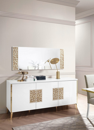 Dressoir met hoogglans oppervlakken