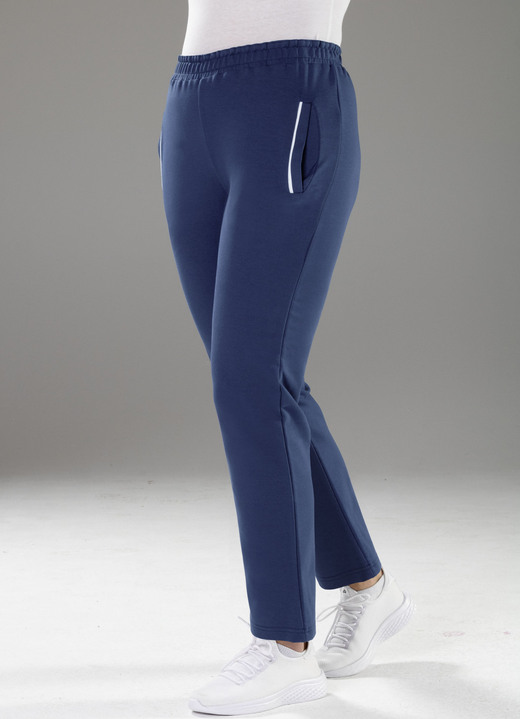 Vrijetijds pantalons - Casual broek in 3 kleuren, in Größe 019 bis 052, in Farbe MIDDENBLAUW Ansicht 1