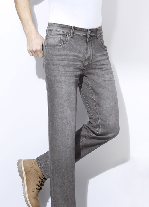 Jeans - Modieuze jeans in 3 kleuren Jeans - Modieuze jeans in 3 kleuren, in Größe 024 bis 060, in Farbe GRAU