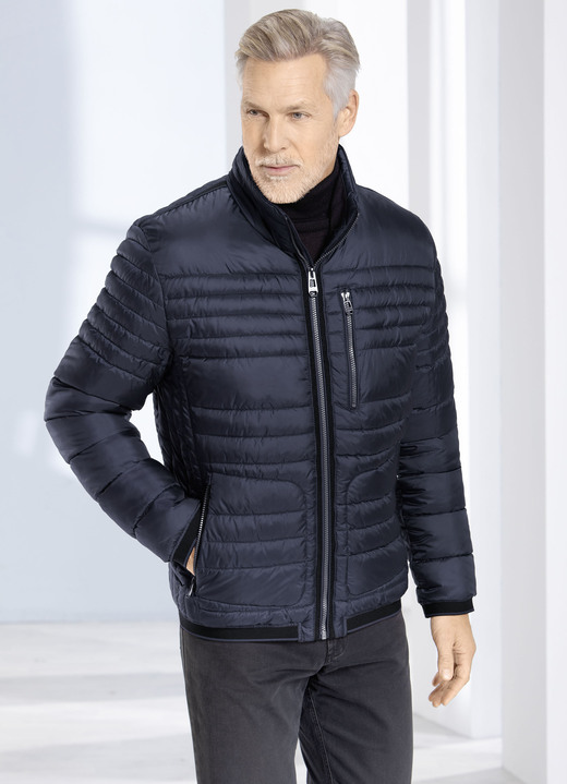 Korte jassen & blousons - Gewatteerde blouson van “New Canadian”, in Größe 024 bis 062, in Farbe MARINE Ansicht 1