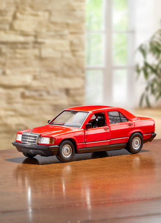 Cult-Mercedes 190E (1987)