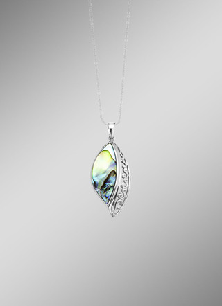 Elegante hanger van zilver met echt abalone parelmoer