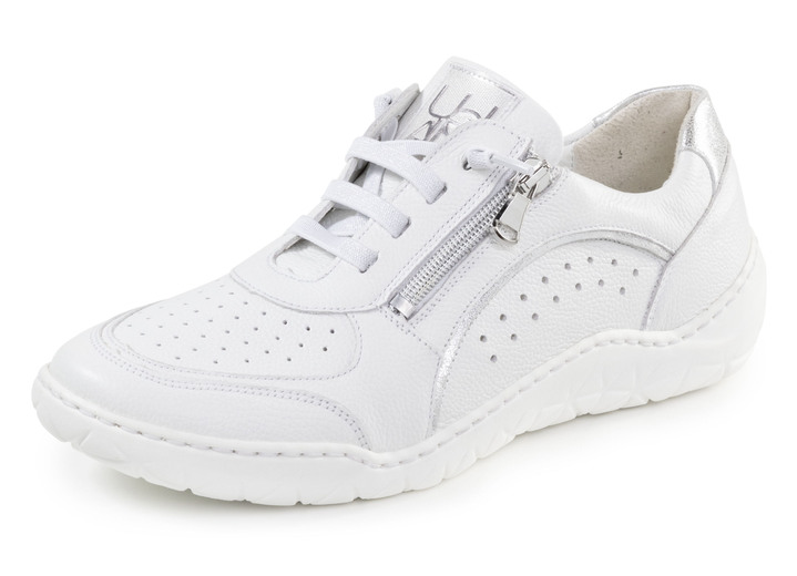 Instappers & veterschoenen - Ranger-sneakers met perforatie, in Größe 3 1/2 bis 8, in Farbe WIT-ZILVER Ansicht 1