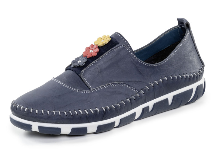 Instappers & veterschoenen - Gemini pantoffels met een subtiele kreukelstructuur en kleurrijke leren bloemen, in Größe 036 bis 042, in Farbe MARINE Ansicht 1