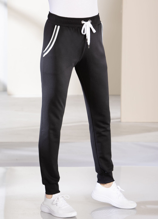 Vrijetijds pantalons - Vrijetijdsbroek met elastische tailleband, in Größe 019 bis 052, in Farbe ZWART Ansicht 1