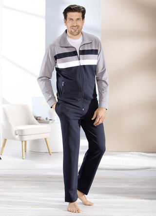 Loungewear met strependesign