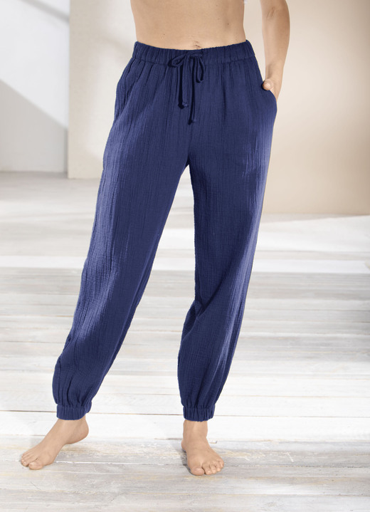 Vrijetijds pantalons - Ademende broek van Laurina, in Größe 036 bis 054, in Farbe MARINE Ansicht 1