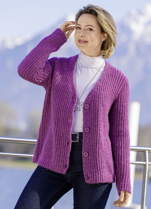 Gebreide jasjes - Vest in superzachte, grove brei Gebreide jasjes - Vest in superzachte, grove brei, in Größe L(44/46) bis XXL(52/54), in Farbe BEERE MELIERT