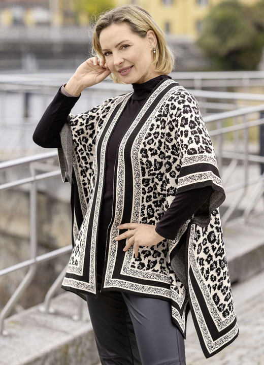 Gebreide vesten - Poncho in jacquardmotief Gebreide vesten - Poncho in jacquardmotief, in Größe 1 (36-42) bis 3 (50-54), in Farbe SCHWARZ-ECRU