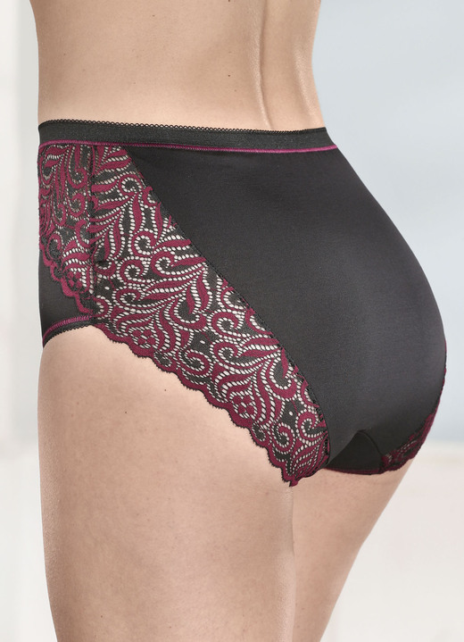 Slips - Laurina driepack slips met elastische kant, in Größe 038 bis 050, in Farbe SCHWARZ-BORDEAUX Ansicht 1