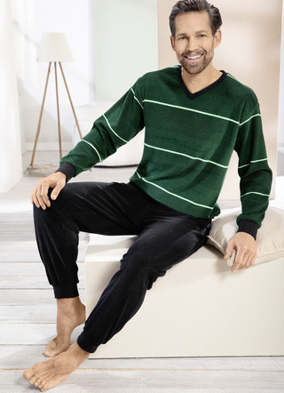 Badstof pyjama met V-hals en manchetten