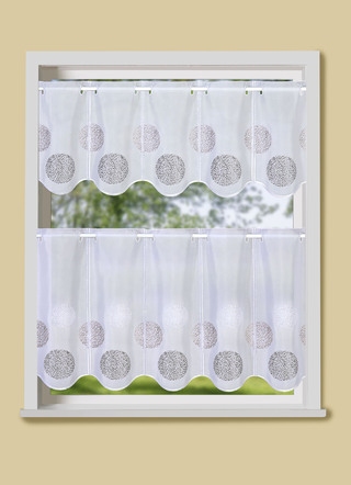 Korte blind met golvende rand