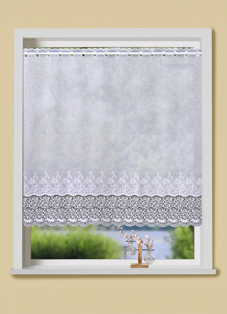Klein raamgordijn met gebogen macramé-afwerking