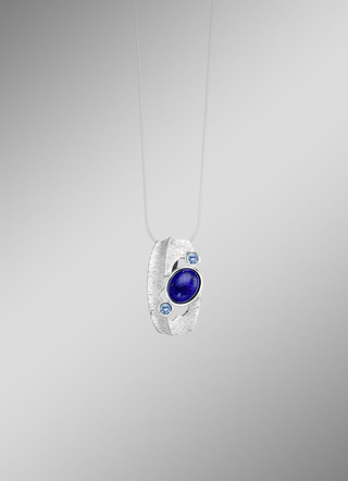Hanger met lapis lazuli