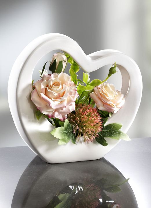 Cadeau-ideeën - Rozenarrangement in een hartvormige keramische kom, in Farbe LICHTROZE CRÈME