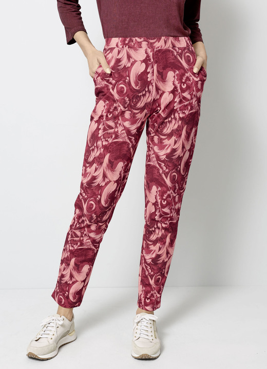 Broeken - Broek met bloemendessin, in Größe 019 bis 052, in Farbe GRANATROT-ROSÉ