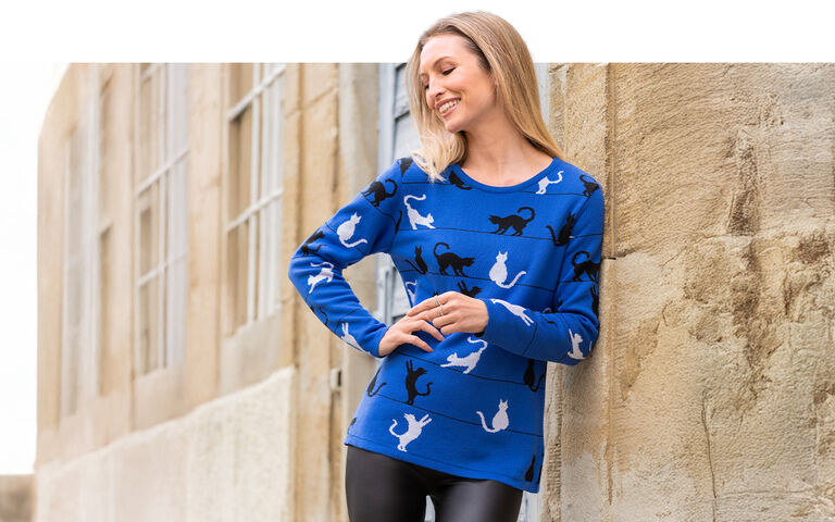 Blauwe trui met kattenmotief