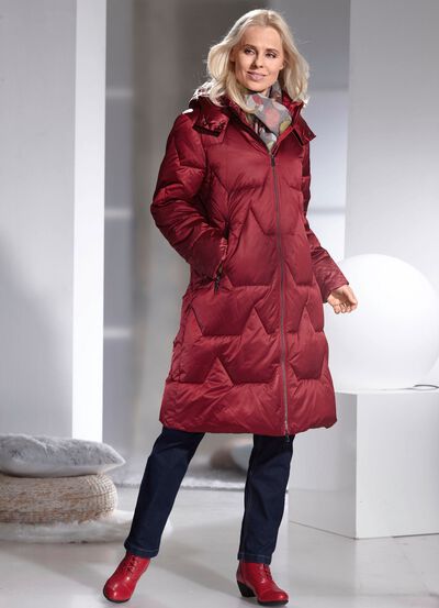 Functionele jas in pufferstijl 