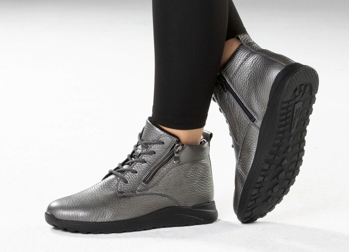 Waldl&auml;ufer, comfortabele dames enkellaarsjes, winterschoenen, breedte H, gemaakt van hertenleer OUD ZILVER