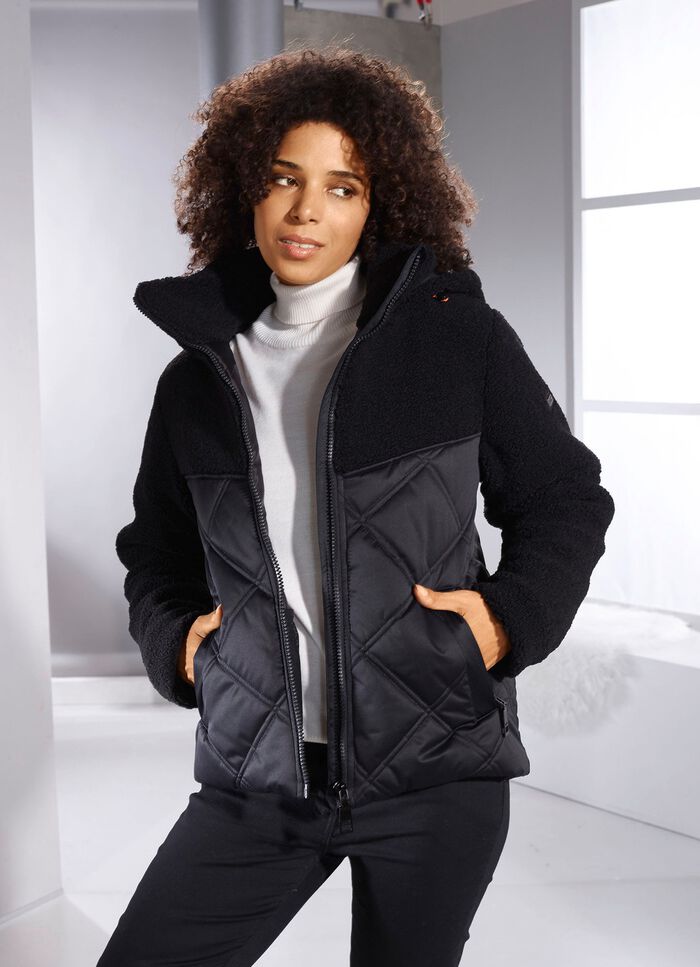 Functioneel jack in een trendy mix van materialen 