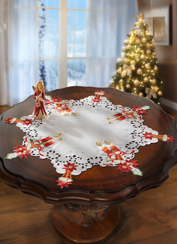 Ster tafelkleed met filigraan borduurwerk 