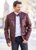 Korte leren jas met sierstiksel 