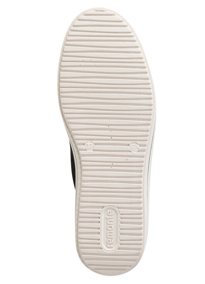 Remonte laarsje met sprankelende decoratieve ketting aan de vetersluiting 