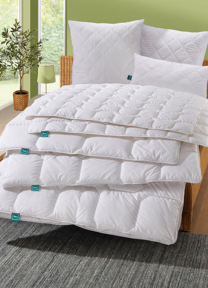 Beddengoedassortiment van ventilatoren gemaakt van puur natuurlijke materialen WIT