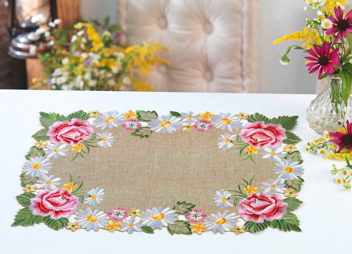 Tafel- en kamerdecoratie in harmonieuze kleuren GROEN-KLEURRIJK