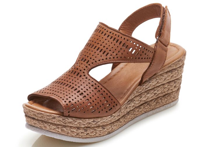 Andrea Conti sandaal gemaakt van nappaleer 