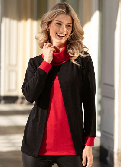 Shirt in twee-in-&eacute;&eacute;n-stijl 