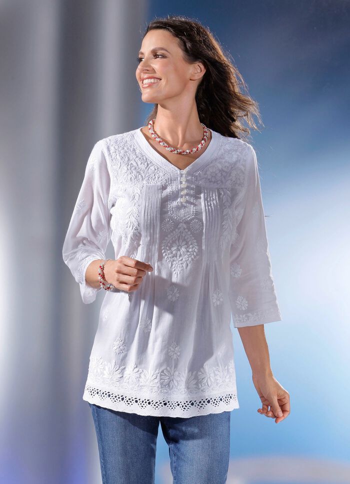 Mooi geborduurde tuniek 