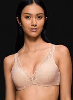 Triumph Body Make-Up Illusion kanten bh met flexibele, comfortabele beugels 