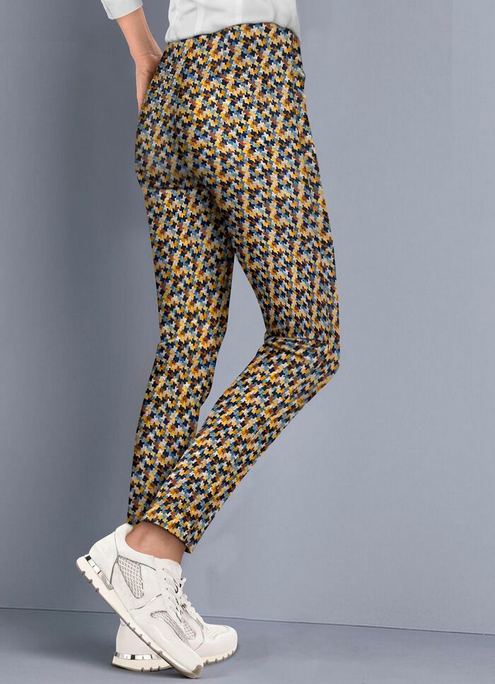 Broek in een actueel minimalistisch design 