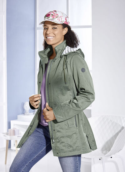 Functioneel jack met split- en ritszakken 